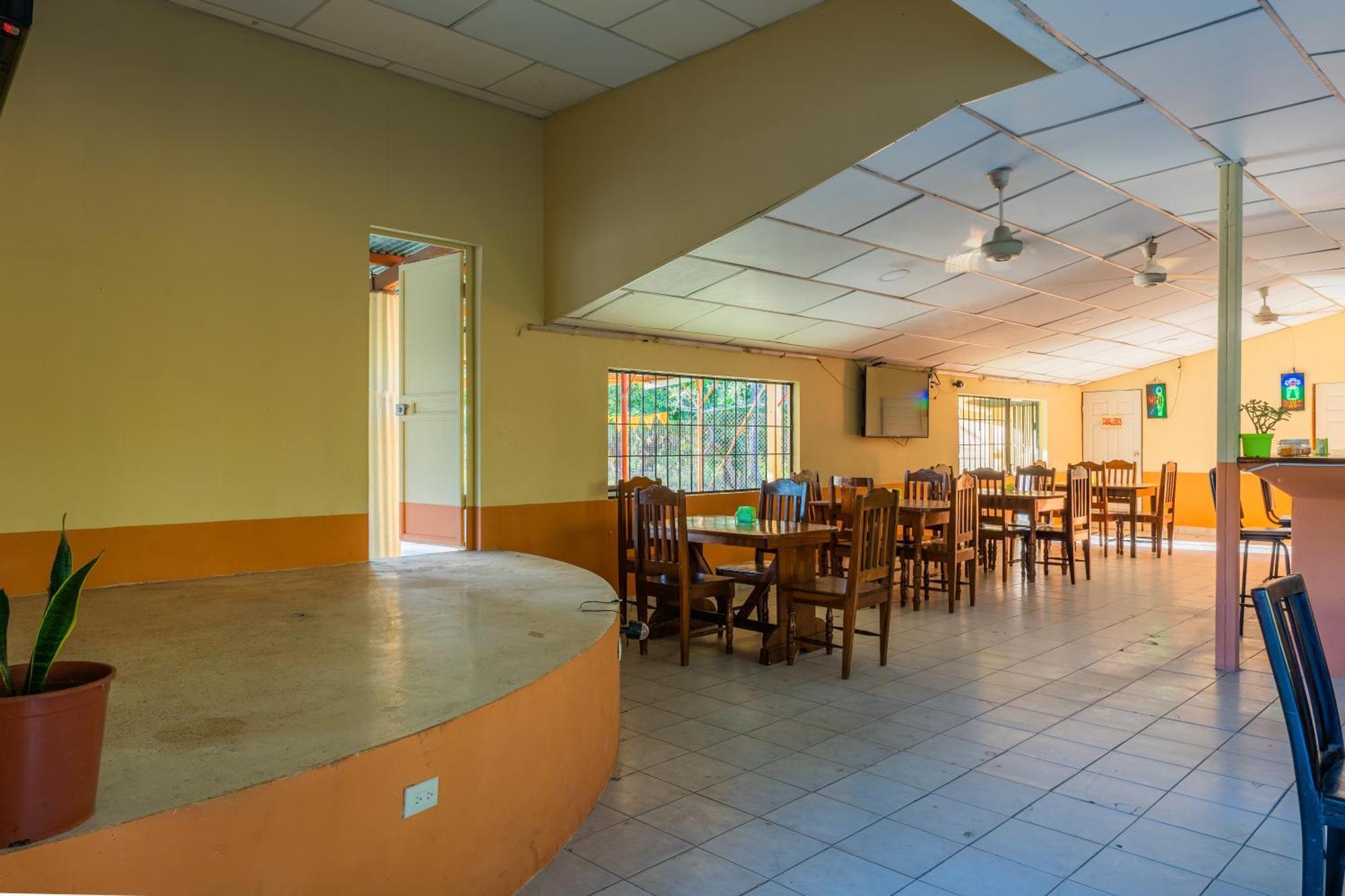 El Cocobolo Food&Rest Room 6 Bed And Breakfast Wifi Ac Pkg Gratis Ліберія Екстер'єр фото