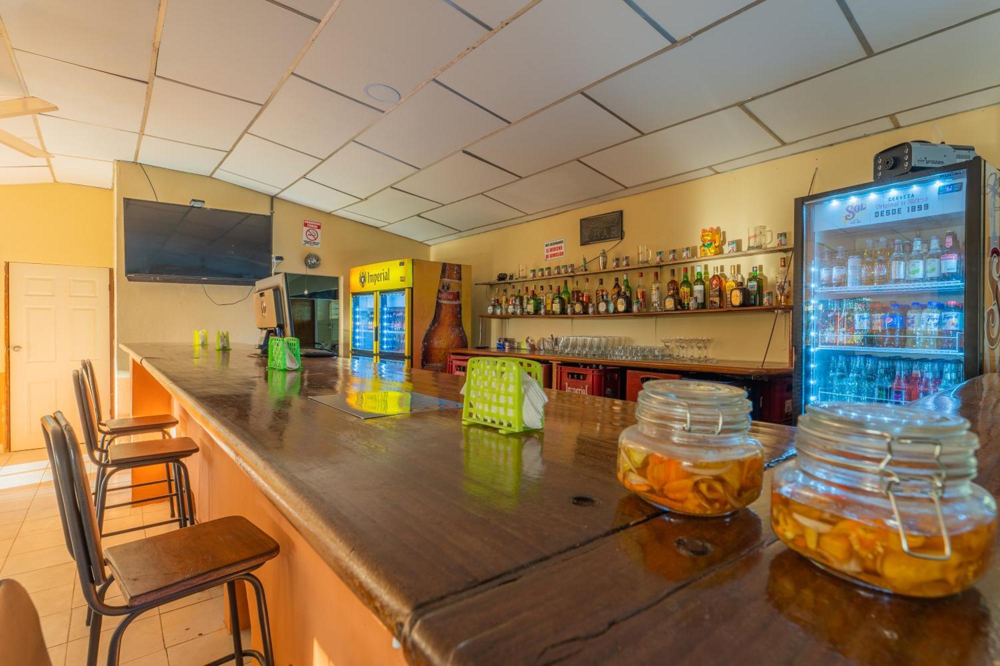 El Cocobolo Food&Rest Room 6 Bed And Breakfast Wifi Ac Pkg Gratis Ліберія Екстер'єр фото