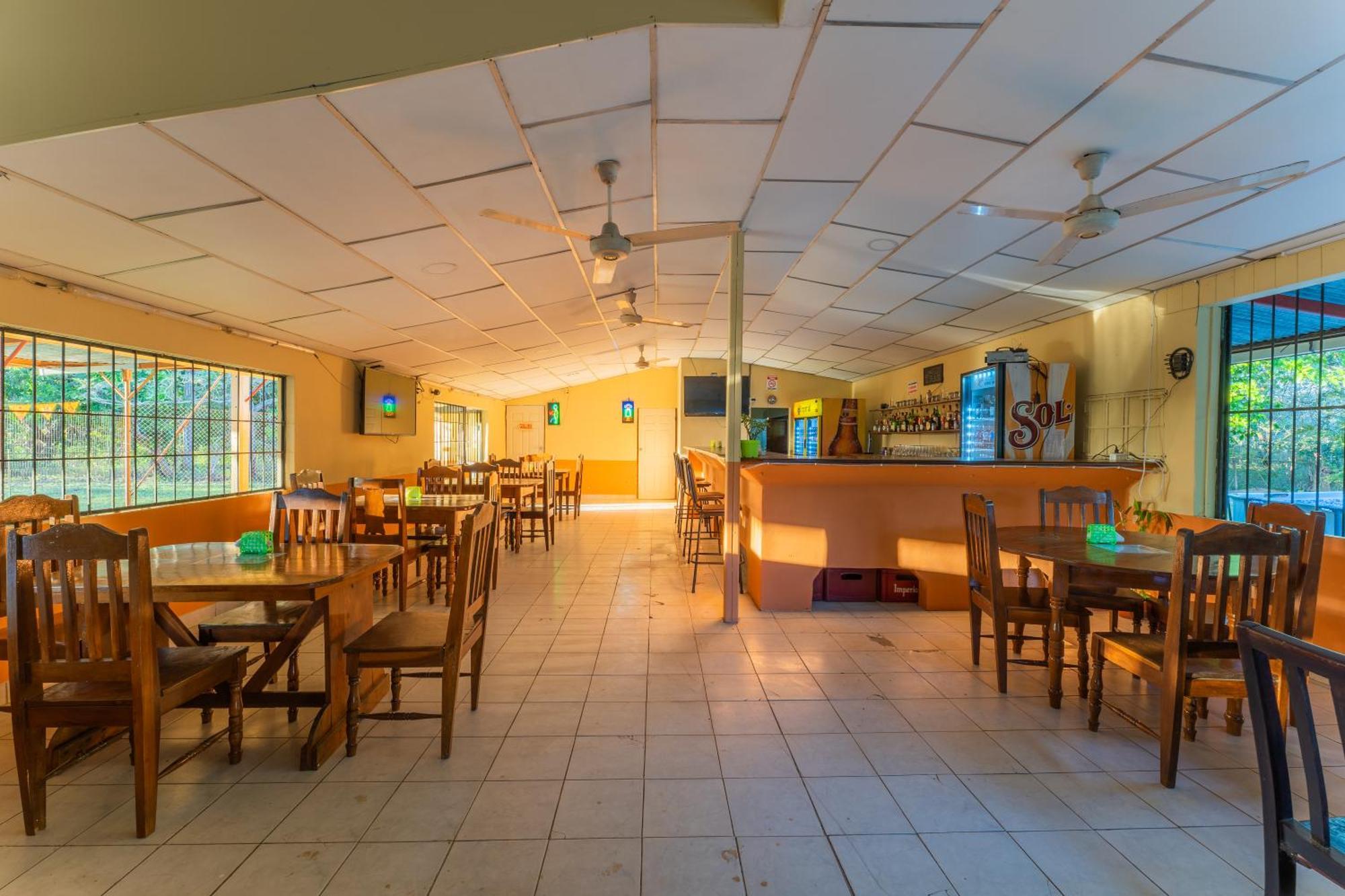 El Cocobolo Food&Rest Room 6 Bed And Breakfast Wifi Ac Pkg Gratis Ліберія Екстер'єр фото
