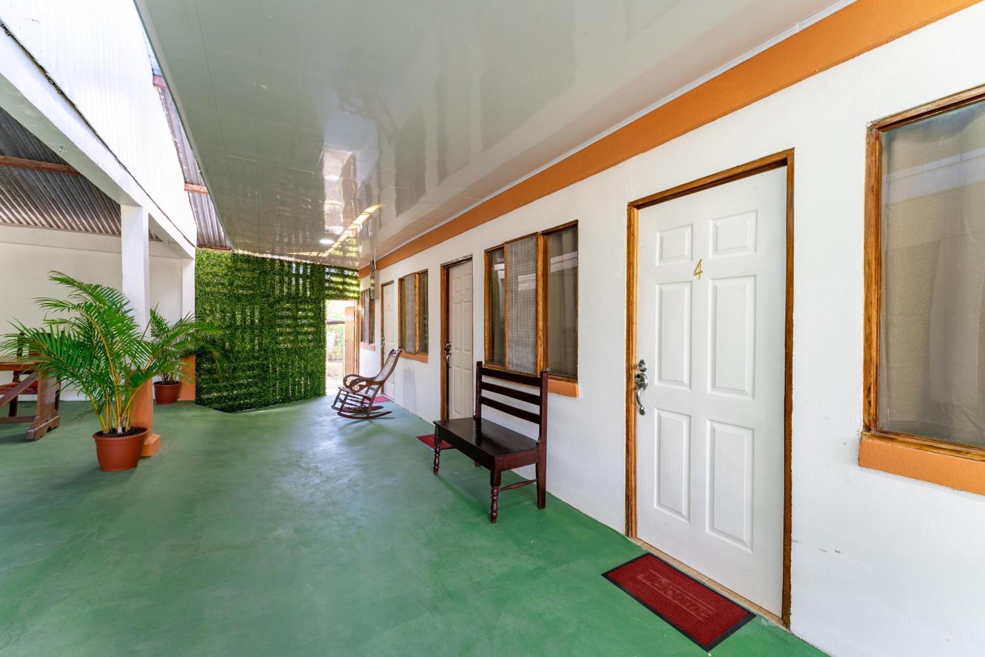 El Cocobolo Food&Rest Room 6 Bed And Breakfast Wifi Ac Pkg Gratis Ліберія Екстер'єр фото